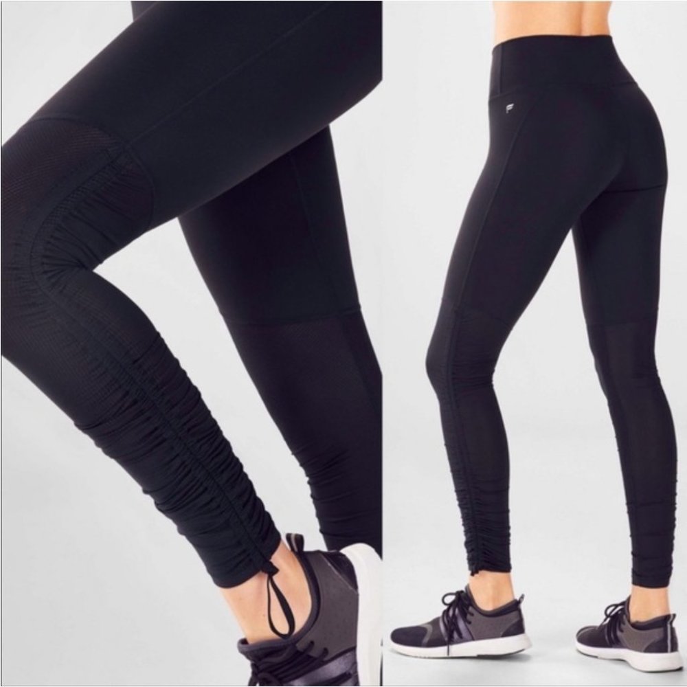 NWT Fabletics Cashel Pureluxe Black Leggings Small